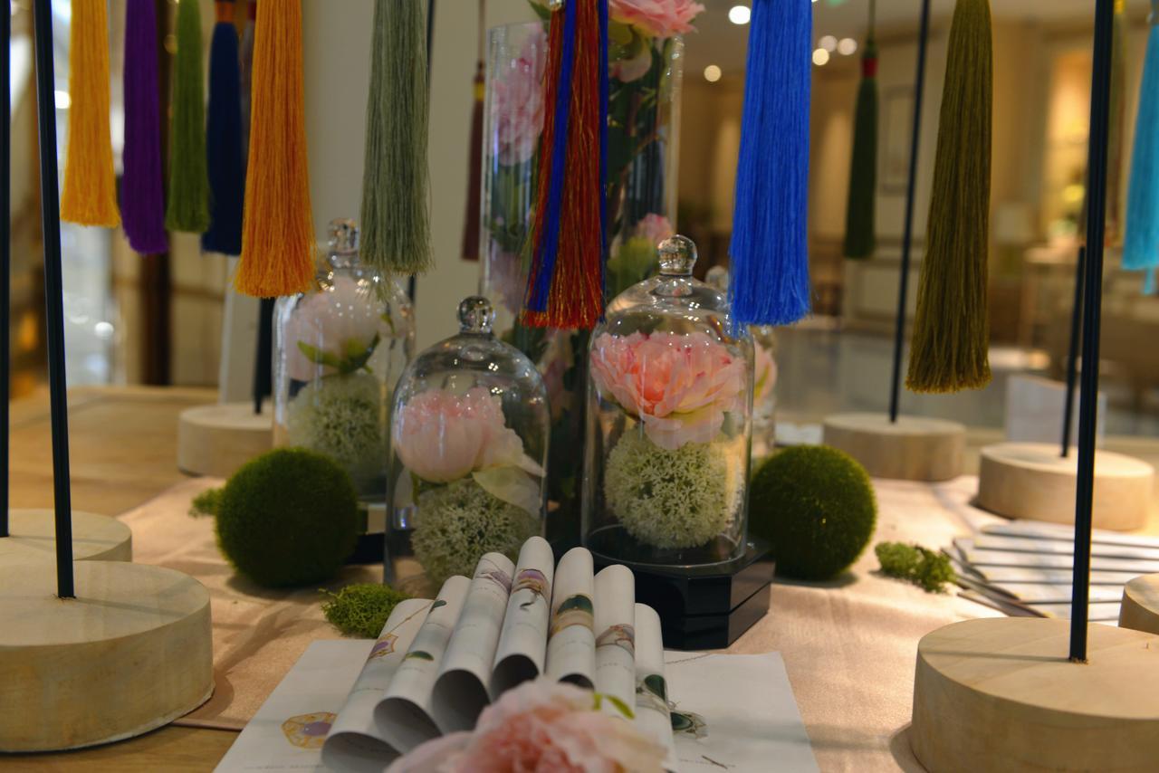 Howard Johnson Flower City Hotel Kunming Extérieur photo